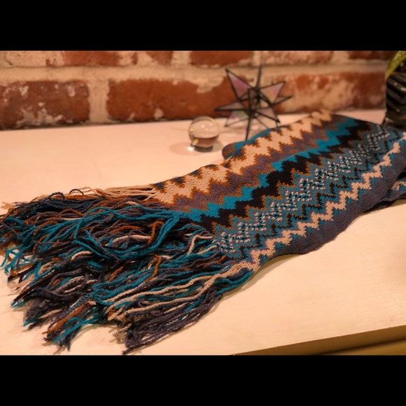 Nordstrom Scarf - Picture 4 of 4